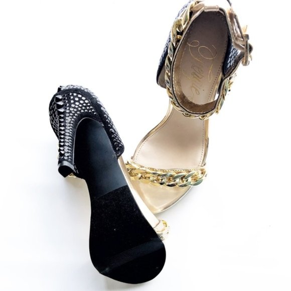 STUNNING FERGI FAB HEELS! - Picture 5 of 5